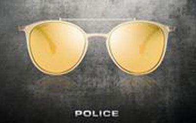 Paires de lunettes de soleil Police