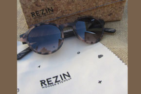 Paire de lunettes de soleil Rezin