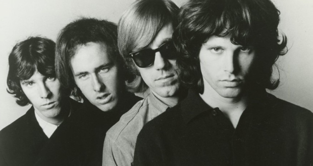 Des coffrets CD du groupe The Doors