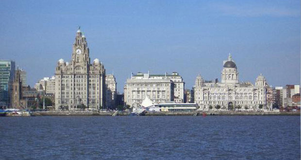 Voyage pour 4 personnes à Liverpool