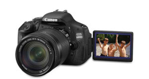 Appareil photo Reflex Canon avec objectif