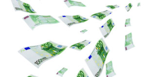 230 virements bancaires de 100 euros