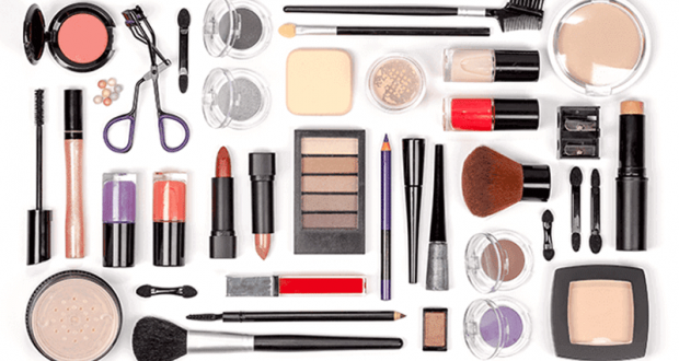 Kit make-up de grande marque Offert