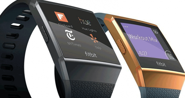 2 montres connectées Fitbit Ionic