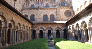 Entrée gratuite au Cloître de la Cathédrale du Puy-en-Velay