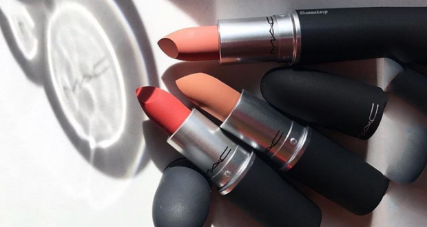 Lot de 3 rouges à lèvres MAC offert