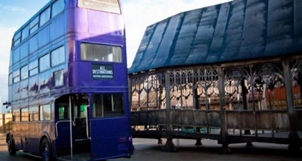 Visite Gratuite du Magicobus d'Harry Potter + Distribution de goodies