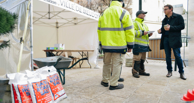 Distribution gratuite de sel de déneigement - Meudon