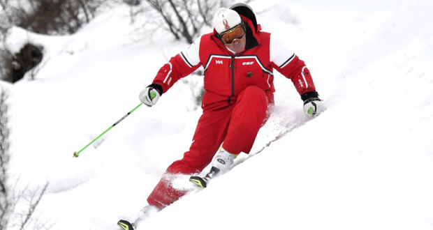 Initiation Gratuite au Ski + Prêt de Matériel Gratuit + Verre de Vin Chaud