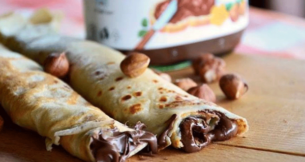 Distribution gratuite de crêpes & barbes à papa