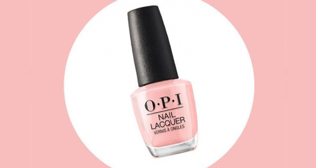 Un mini-vernis O.P.I en cadeau avec ELLE