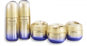 10 lots de 2 produits de soins Shiseido offerts
