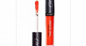 16 Super Lustrous Lip Gloss Revlon à tester