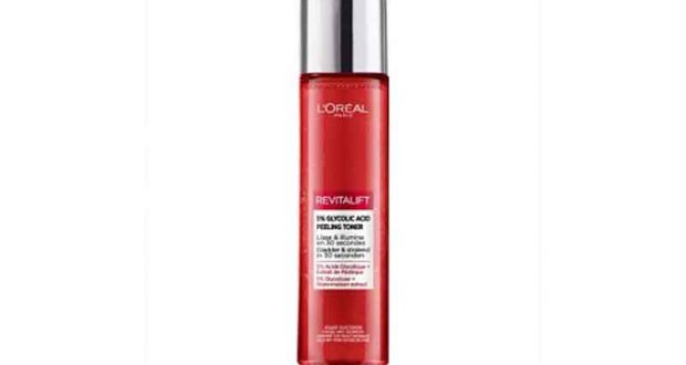20 Soins Revitalift Peeling Toner de L'Oréal Paris à tester