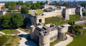 Entrée et spectacle gratuit au château de Caen