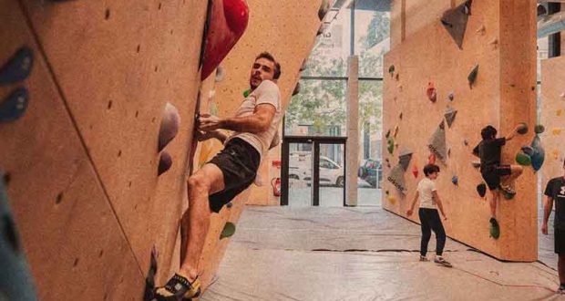 Initiation Gratuite à l'Escalade - Arkose Pont de Sèvres