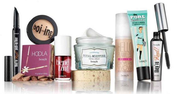 Un an de maquillage Benefit Cosmetics offert