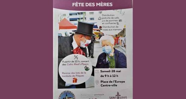 Distribution gratuite de café - jus de pomme et confiseries