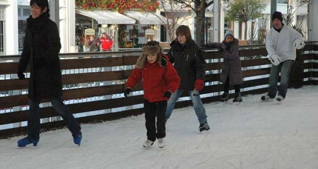 Patinoire Gratuite et Prêt de Patins Gratuit