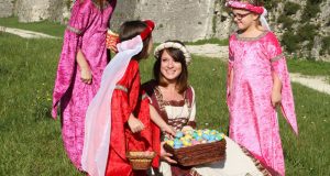 Chasse aux oeufs de Pâques Gratuite à la Cité Médiévale