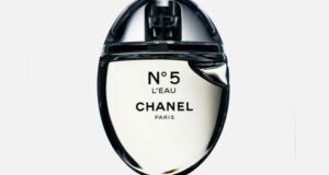 Échantillons du nouveau parfum N°5 de CHANEL en édition limitée