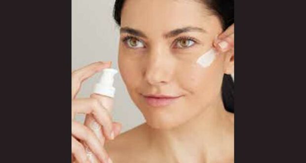 18 Crèmes visage globale active jour Ixage à tester