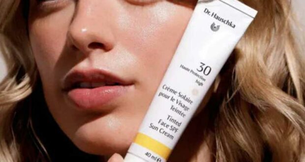 60 Crème solaire teintée SPF30 Dr Hauschka à tester