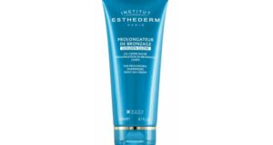 20 Prolongateur de Bronzage Satiné Institut Esthederm à tester