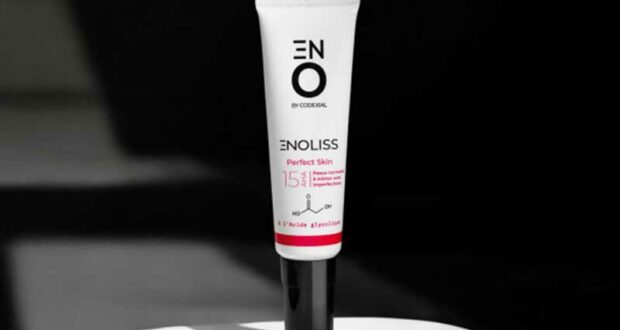 60 Peeling quotidien ENOLISS 15 à l'acide glycolique à tester
