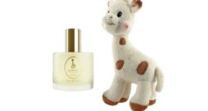 150 Coffrets Eau de Soin et la peluche Sophie La Girafe offerts