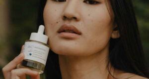 20 Sérum jour et nuit peaux matures Minimaliste à tester