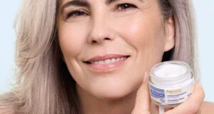 20 crème nourrissante anti‑âge bio d'Eau Thermale Jonzac à tester